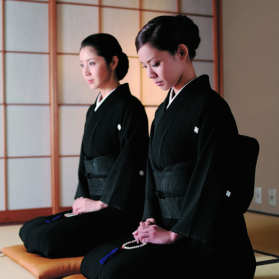 葬式の喪服